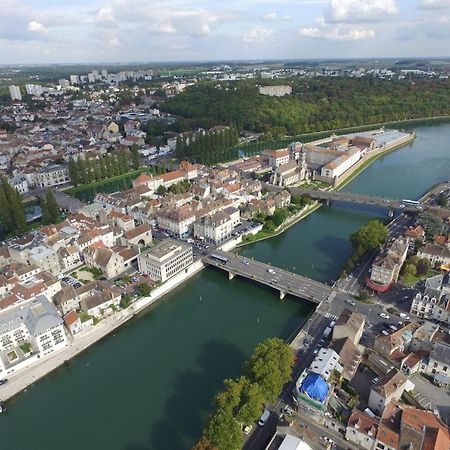 Le Panoramique - Centre-Ville Melun Dış mekan fotoğraf